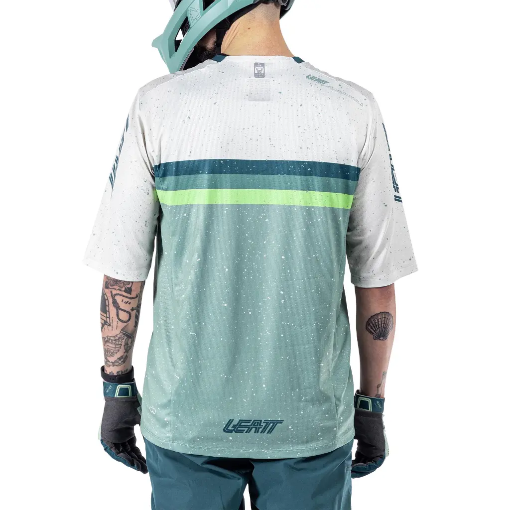 LB50250102426.webp