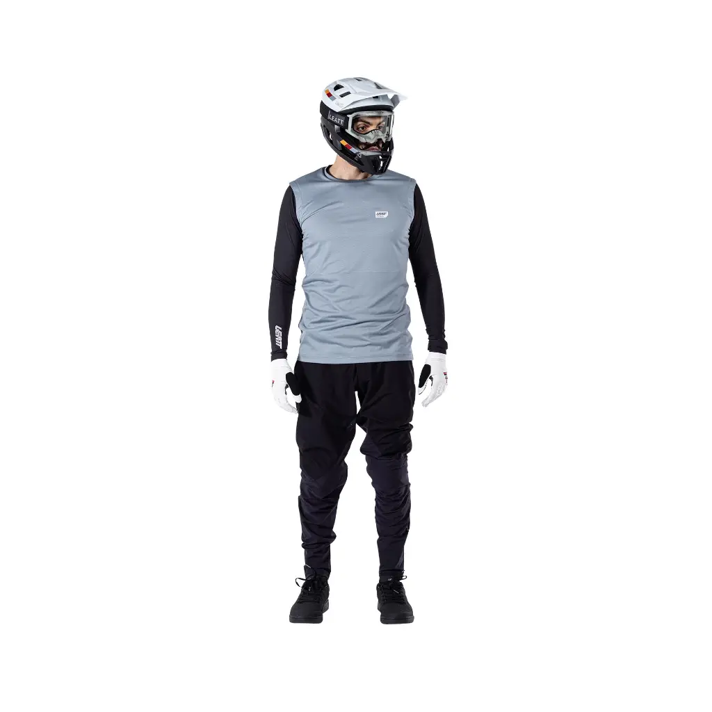 LB502510492210.webp